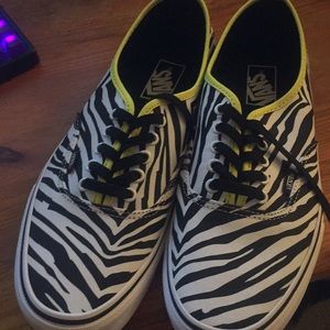 Vans Authentic Zebra Sneaker US 10.5 NWOT